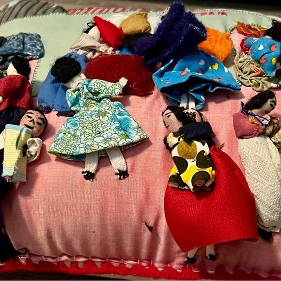 Vintage Peruvian Arpillera Feria 3D Folk Art Handmade Tapestry Pillow Crochet - Picture 4 of 16